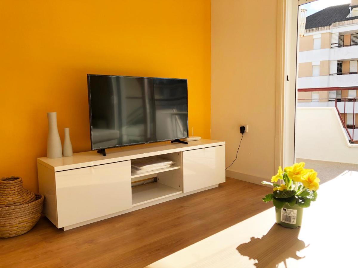 Lovely Seaside Apartment In Front Of Calafell Beach And Cunit Beach Сегур де Калафел Екстериор снимка
